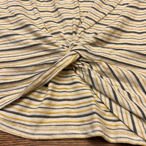 Striped tee shirt. Size Large. Knot twist in front adding a little more style. - Picture 5 of 6